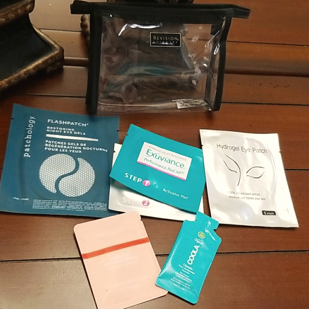 ๐ค SKIN BUNDLE - Picture 1 of 8